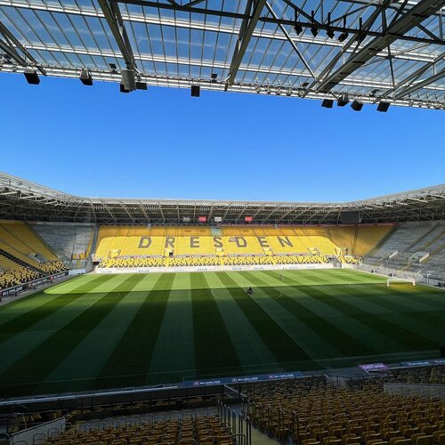 Looking forward to a great July Weekend… @rudolfharbigstadion 
#productionmanagerjobs #stadiumshow #crewloveistruelove